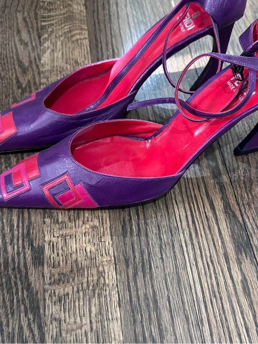 Fendi Purple Pointed Toe Pumps with Red Accents - Picture 2 of 3